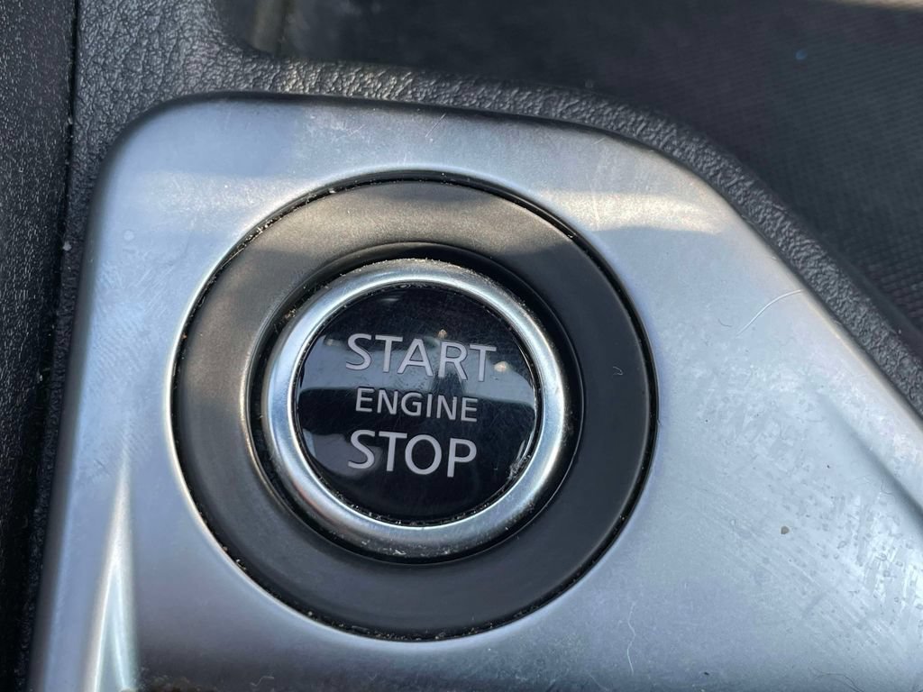 Used 2024 Nissan Sentra SV FWD image 31