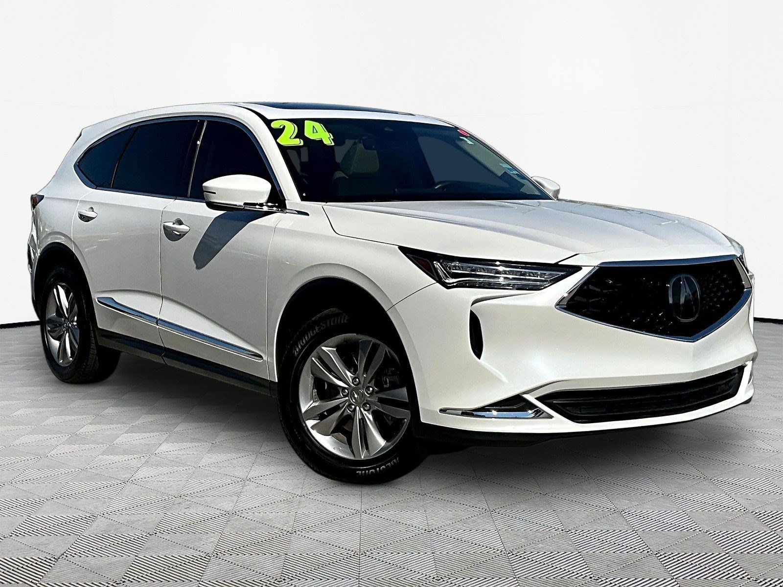 Certified 2024 Acura MDX SH-AWD image 3