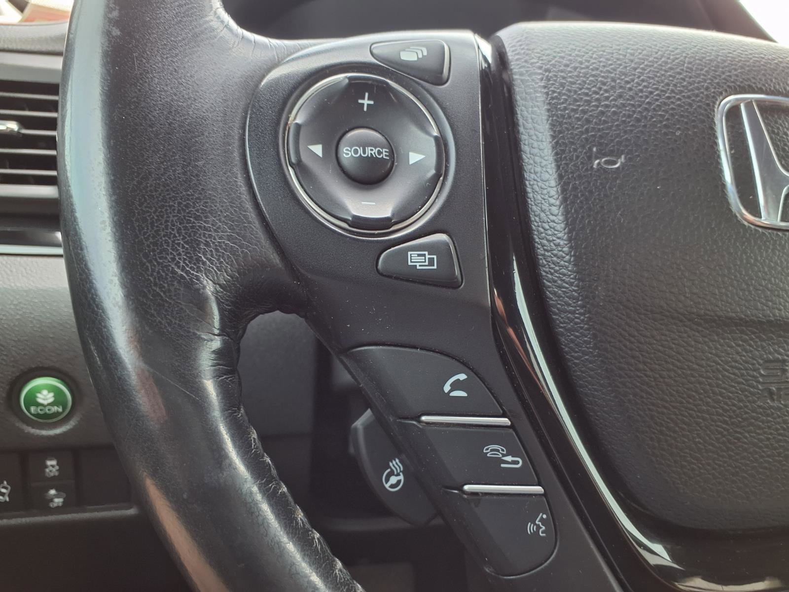 Used 2017 Honda Pilot Elite image 15