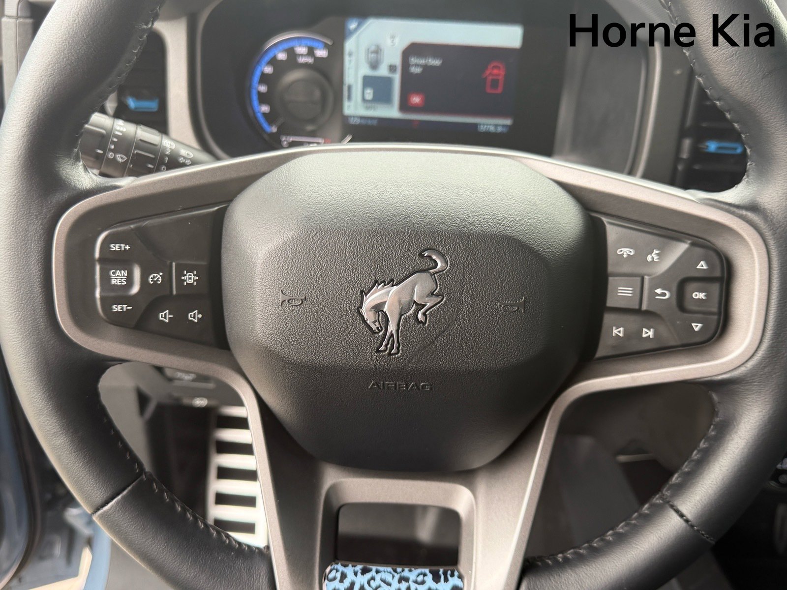 Used 2024 Ford Bronco Black Diamond image 14