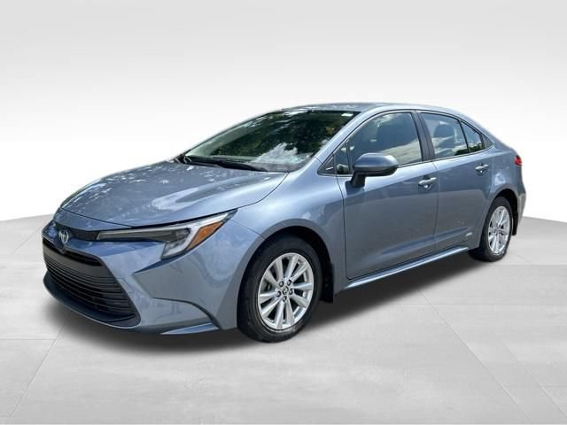 Used 2025 Toyota Corolla LE w/ LE Premium Package