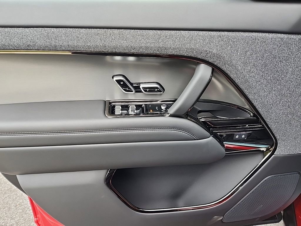 New 2025 Land Rover Range Rover Sport Dynamic SE image 24