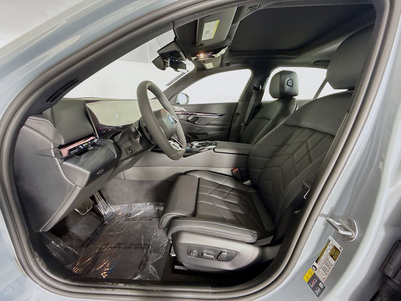 New 2026 BMW i5 eDrive40 w/ M Sport Package image 22