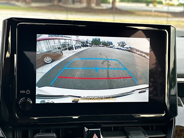 Used 2025 Toyota Corolla LE FWD image 22