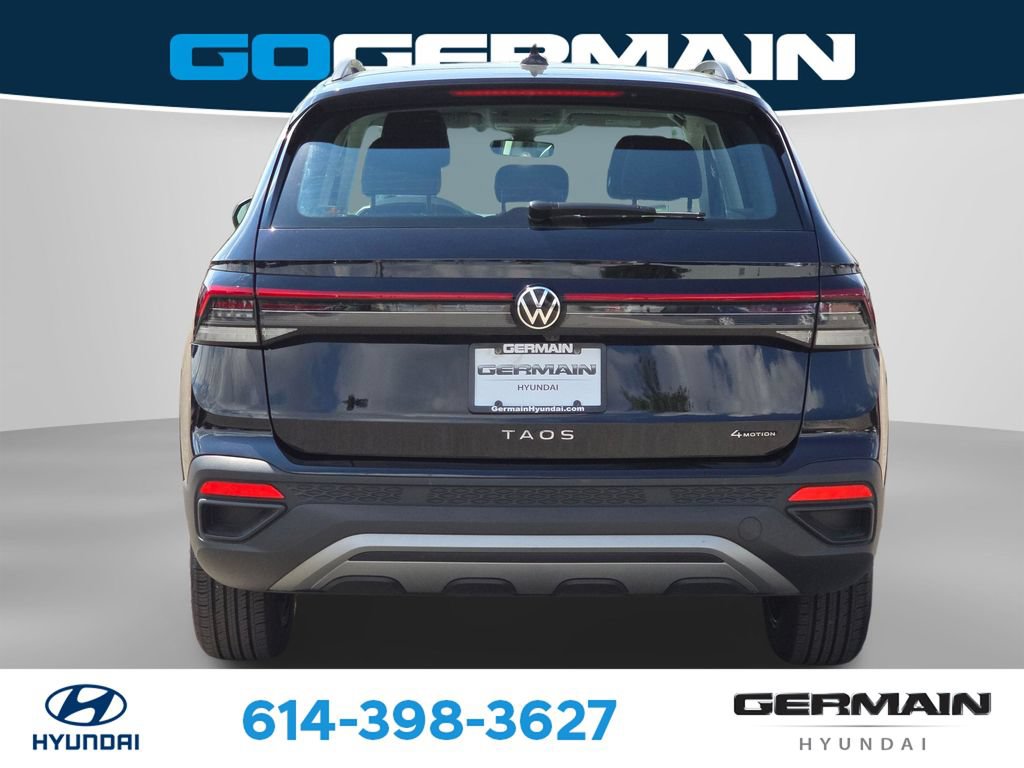 Used 2025 Volkswagen Taos S AWD/4WD image 8