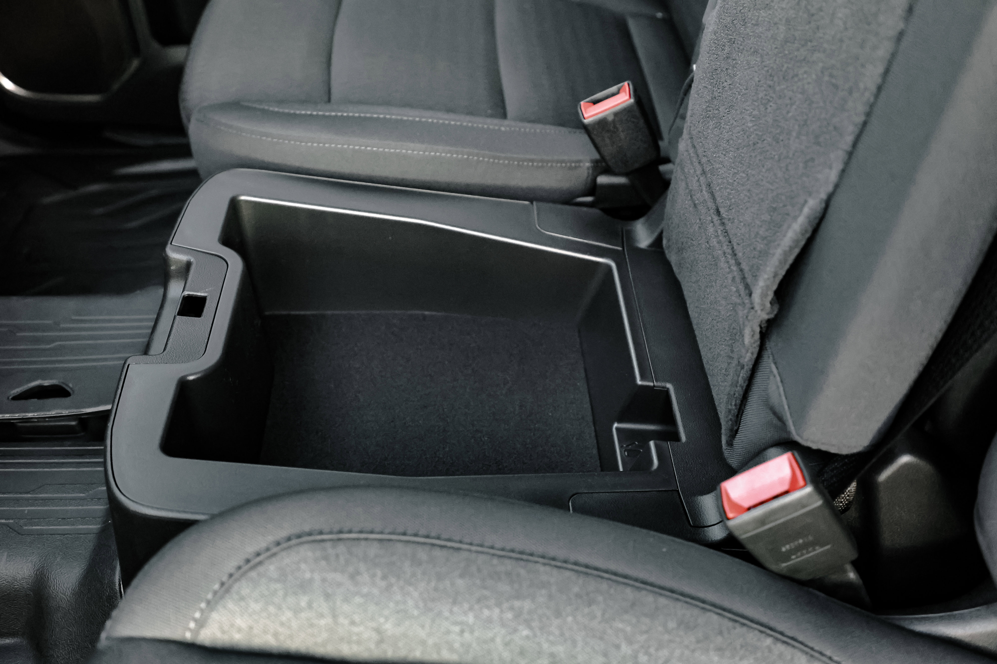 New 2026 GMC Sierra 2500 SLE w/ SLE Value Package; image 16