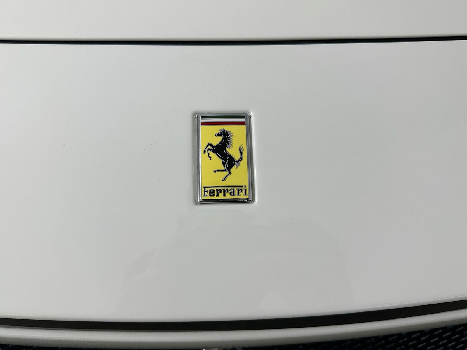 Used 2025 Ferrari Purosangue AWD/4WD image 70