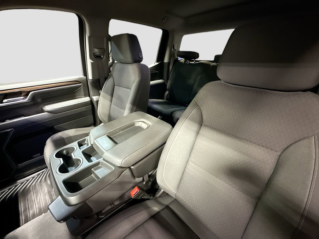 Used 2024 Chevrolet Silverado 1500 LT image 21