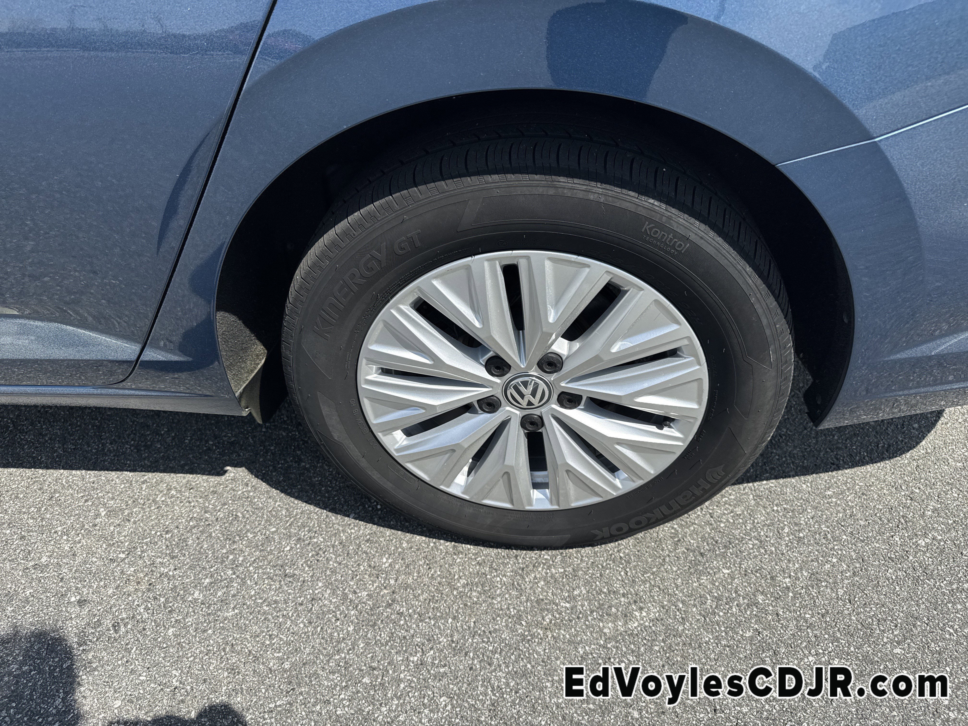 Used 2020 Volkswagen Jetta S w/ Driver Assistance Package image 23