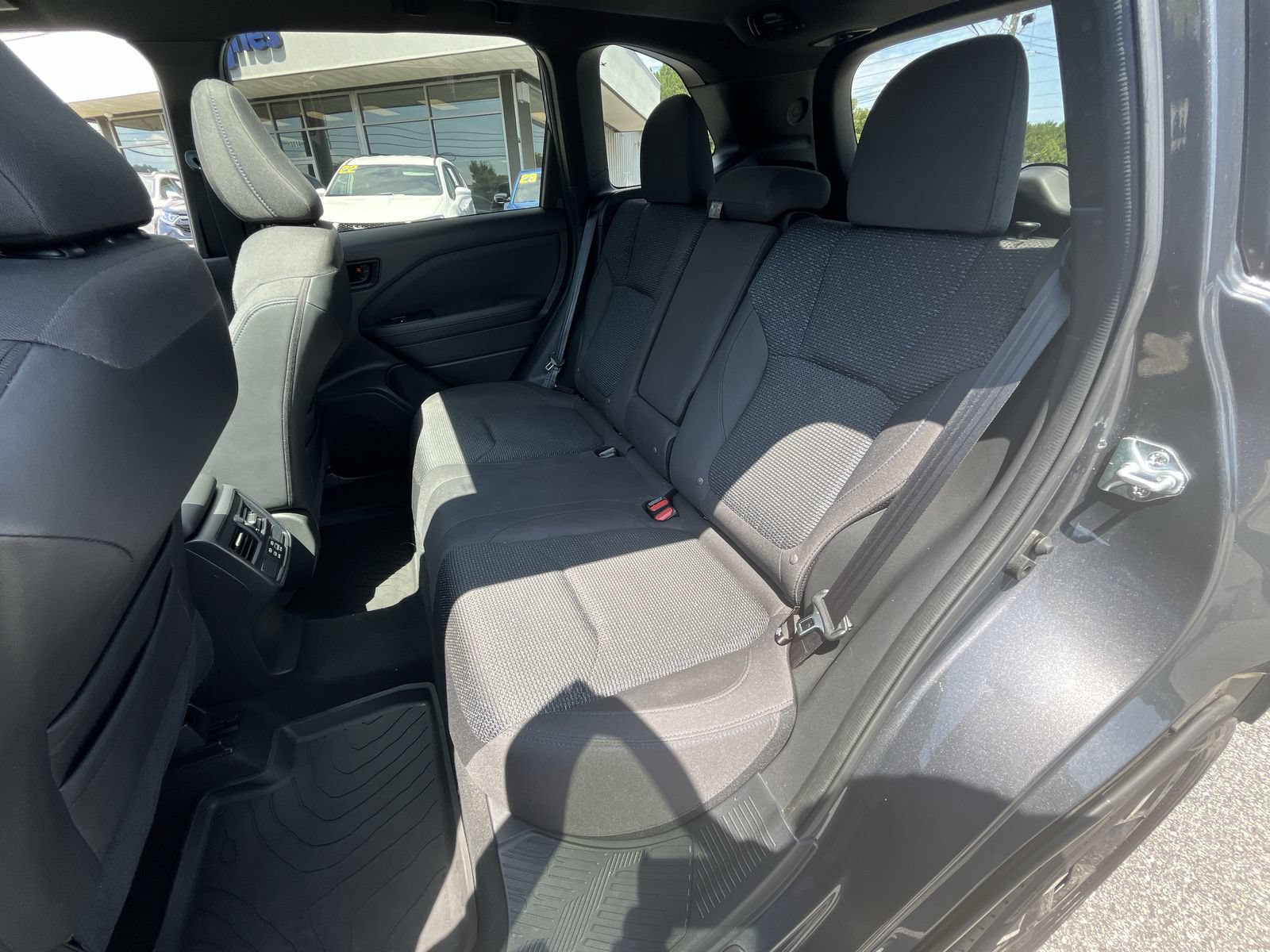 Certified 2025 Subaru Forester Premium AWD/4WD image 26