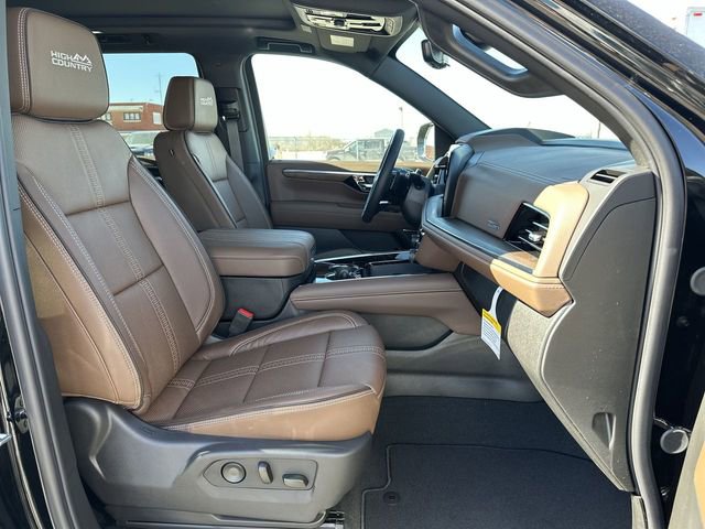 New 2026 Chevrolet Tahoe High Country w/ Sun And Tow Package image 29