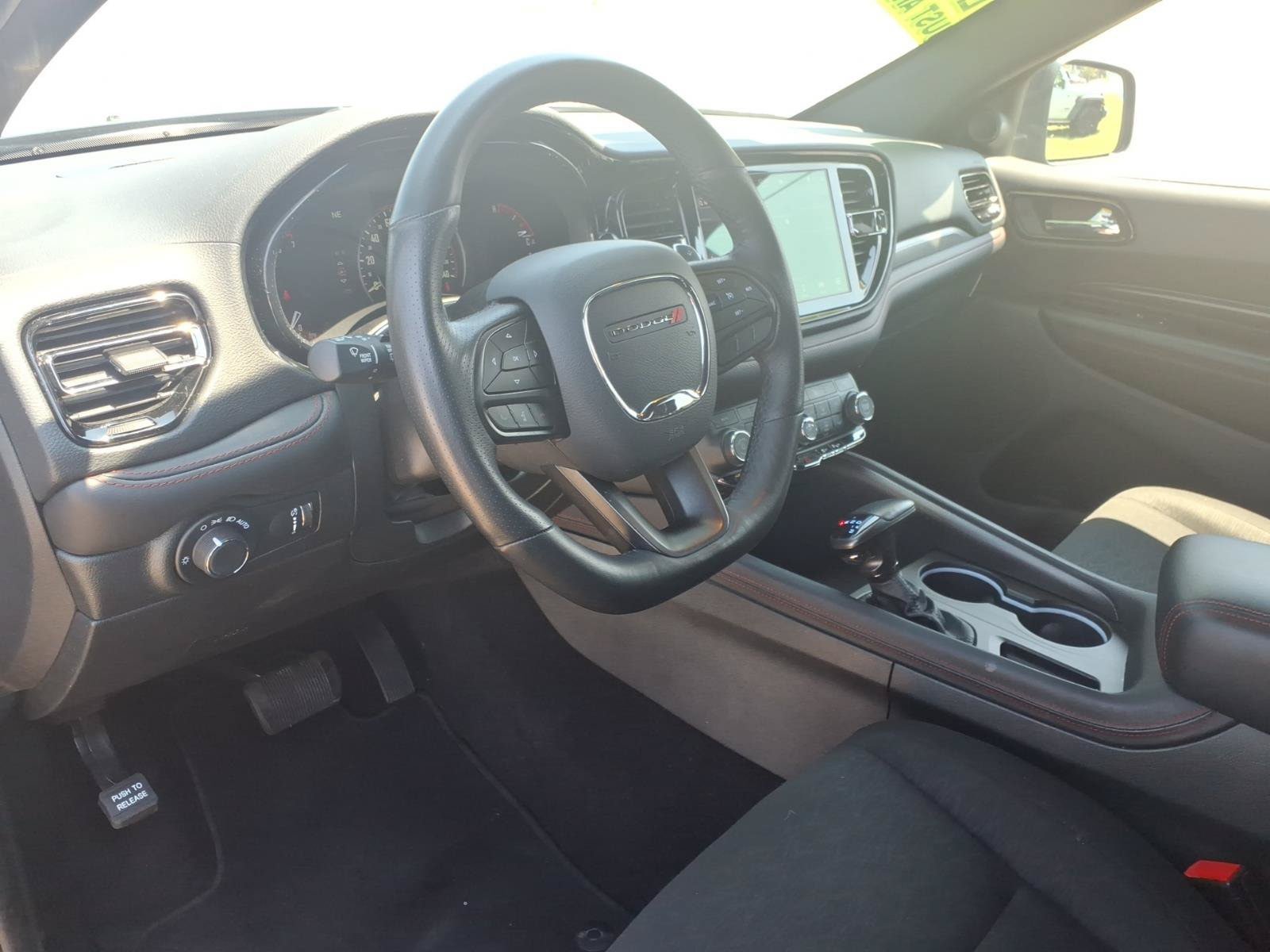 Used 2025 Dodge Durango GT w/ Blacktop Package RWD image 17