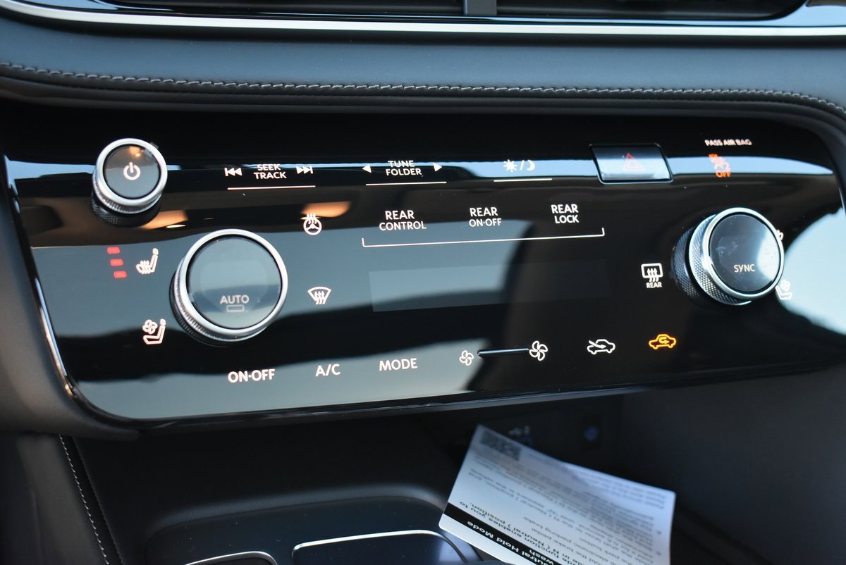 New 2025 INFINITI QX60 Luxe w/ Lighting Package (N94) image 24