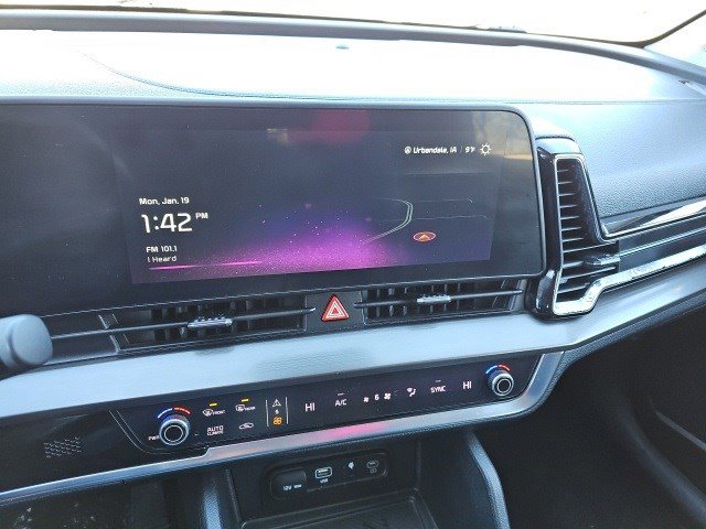 Used 2023 Kia Sportage EX image 23