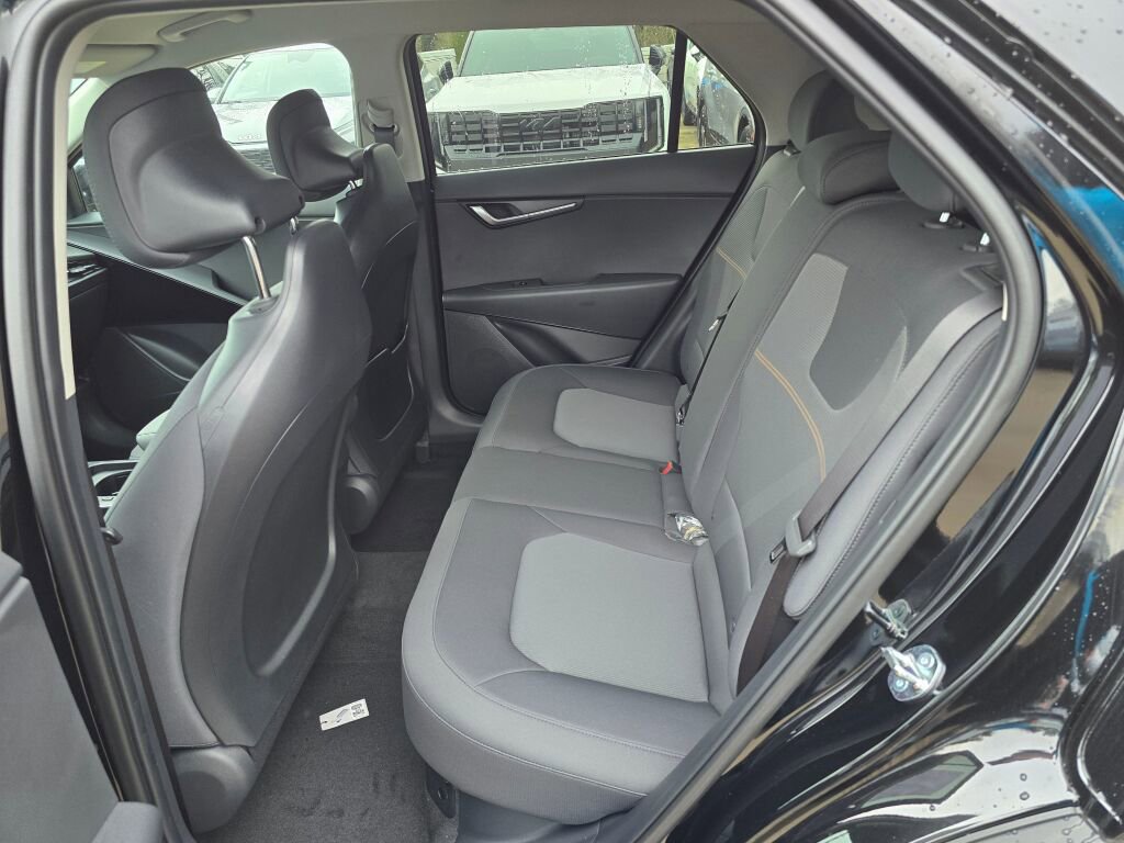 New 2026 Kia Niro LX FWD image 16