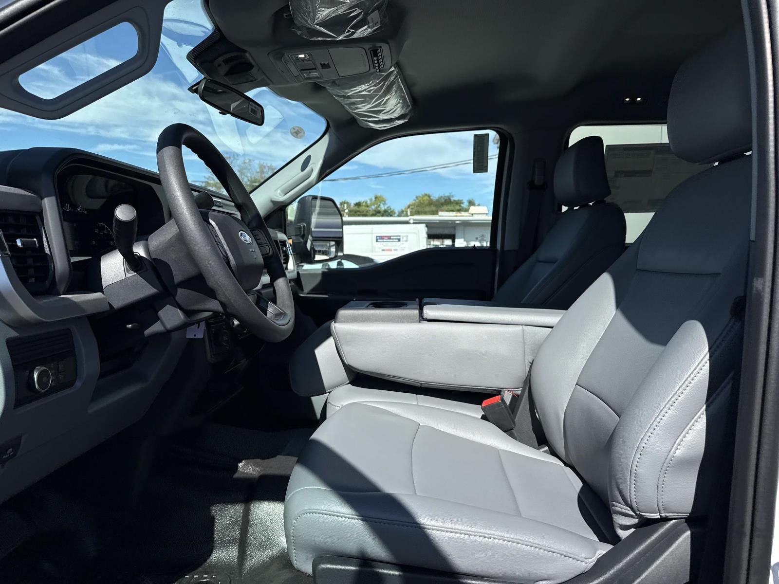 New 2026 Ford F350 XL w/ XL Chrome Package AWD/4WD image 10
