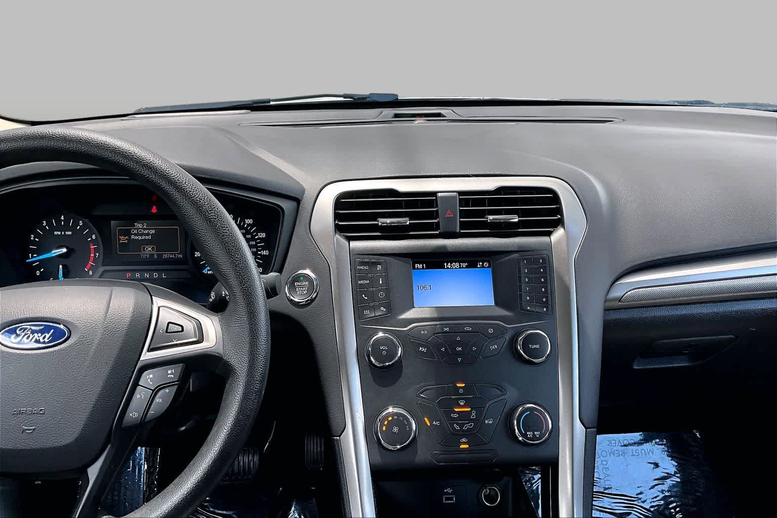 Used 2020 Ford Fusion S FWD image 7