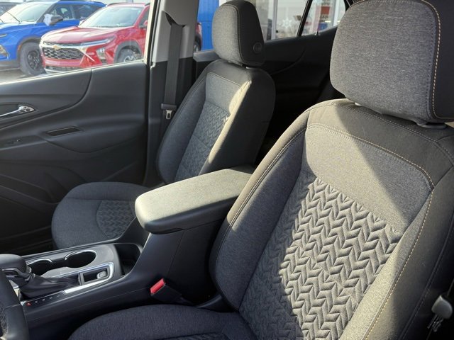 Used 2024 Chevrolet Equinox LT image 17