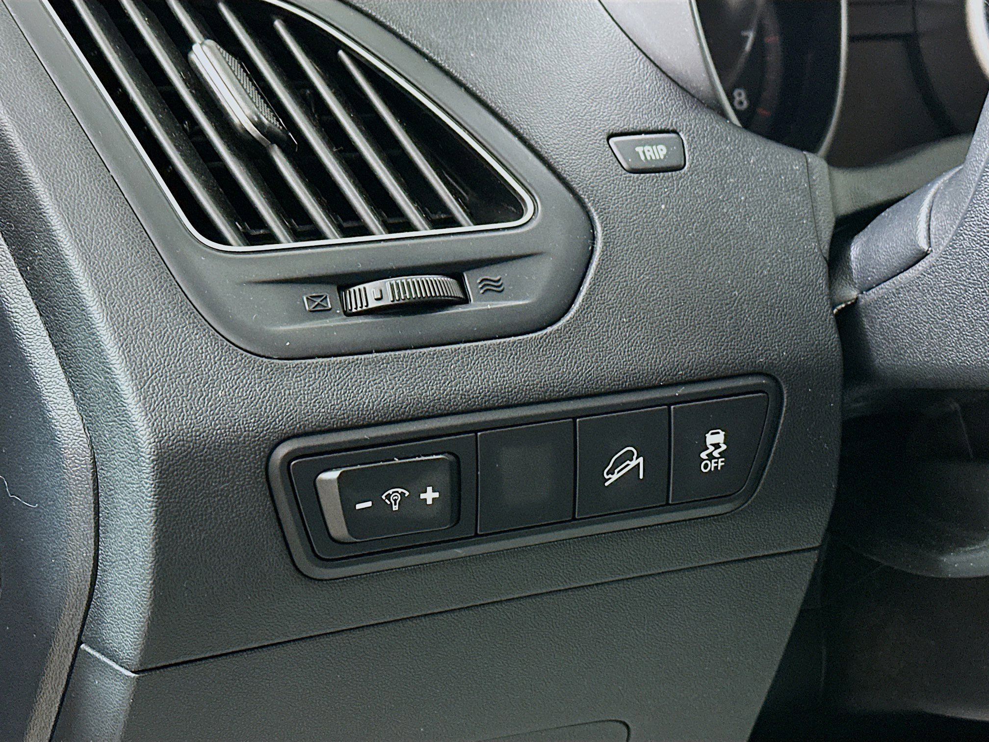 Used 2013 Hyundai Tucson Limited w/ Premium Pkg image 10