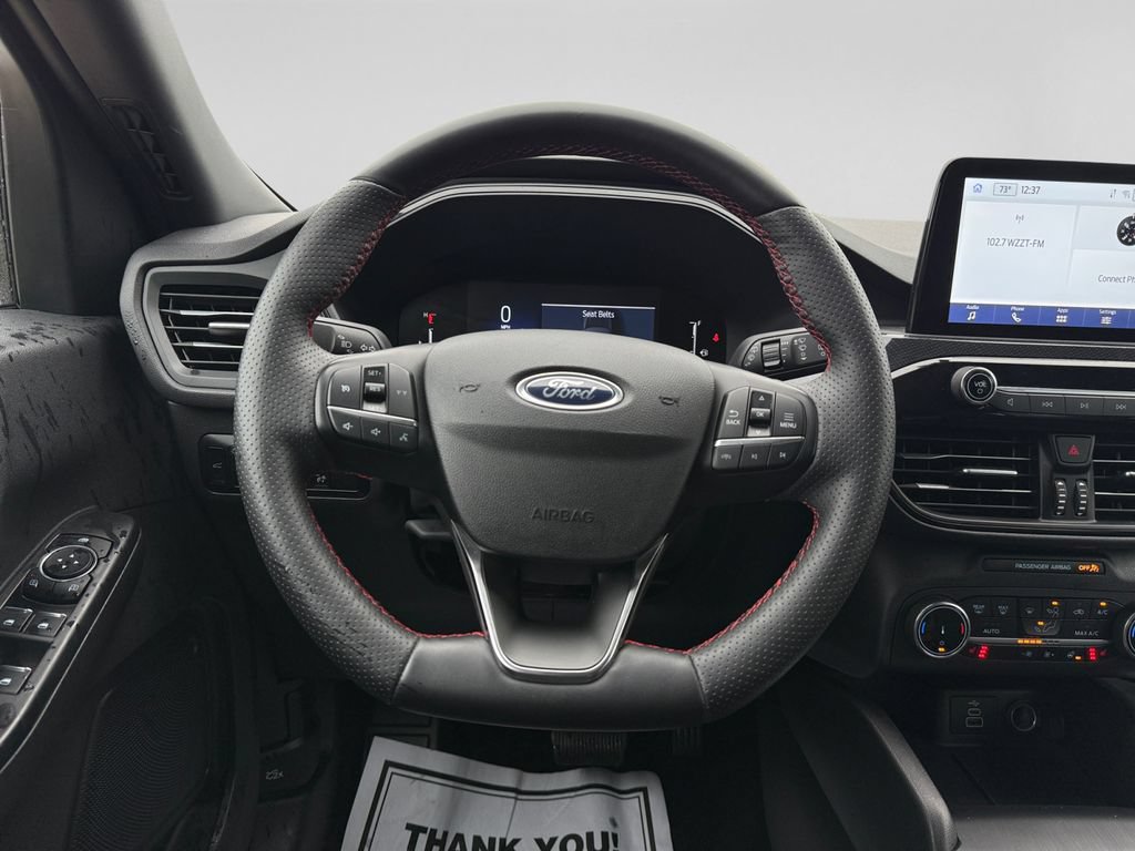 Used 2025 Ford Escape ST-Line Select AWD/4WD image 14