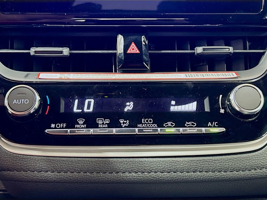 New 2025 Toyota Corolla SE image 16