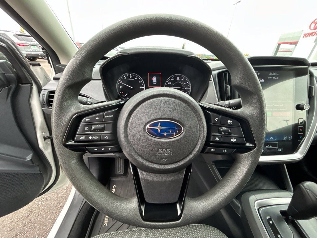 Used 2024 Subaru Crosstrek 2.0i Premium w/ Crosstrek Mirror Package AWD/4WD image 18