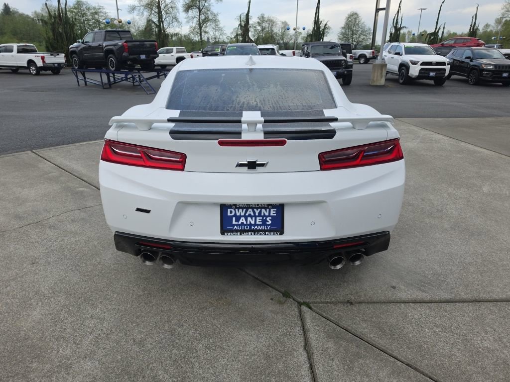 Used 2016 Chevrolet Camaro SS image 5