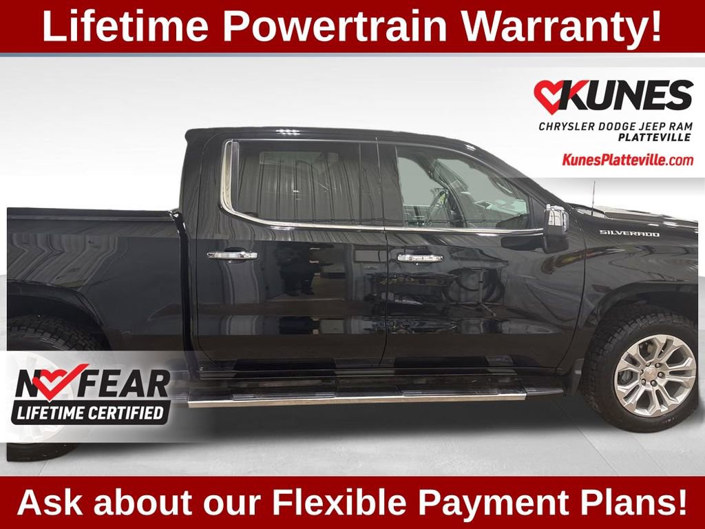 Used 2022 Chevrolet Silverado 1500 LTZ image 12