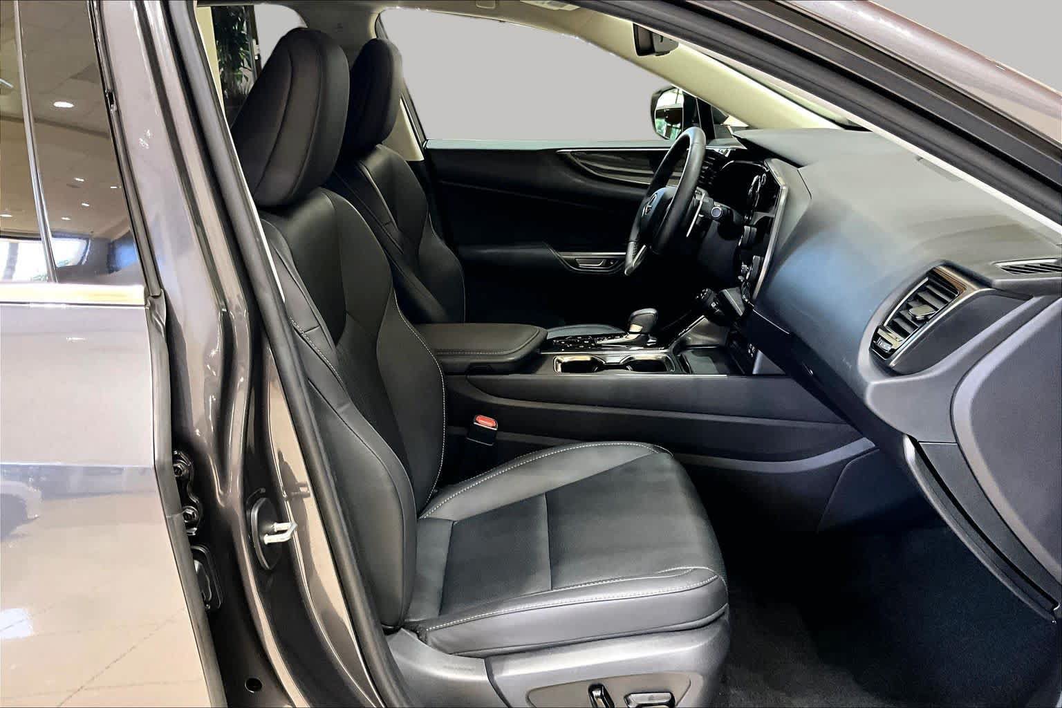 Certified 2023 Lexus NX 250 FWD image 8