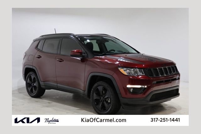 Used 2021 Jeep Compass Latitude w/ Sun and Sound Group AWD/4WD image 1
