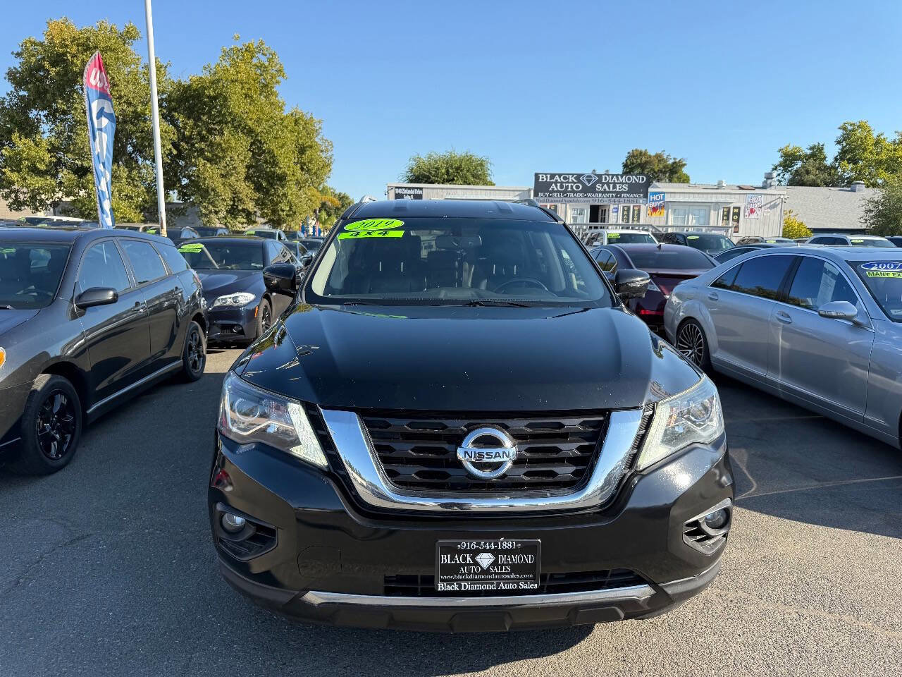 Used 2019 Nissan Pathfinder SL image 2