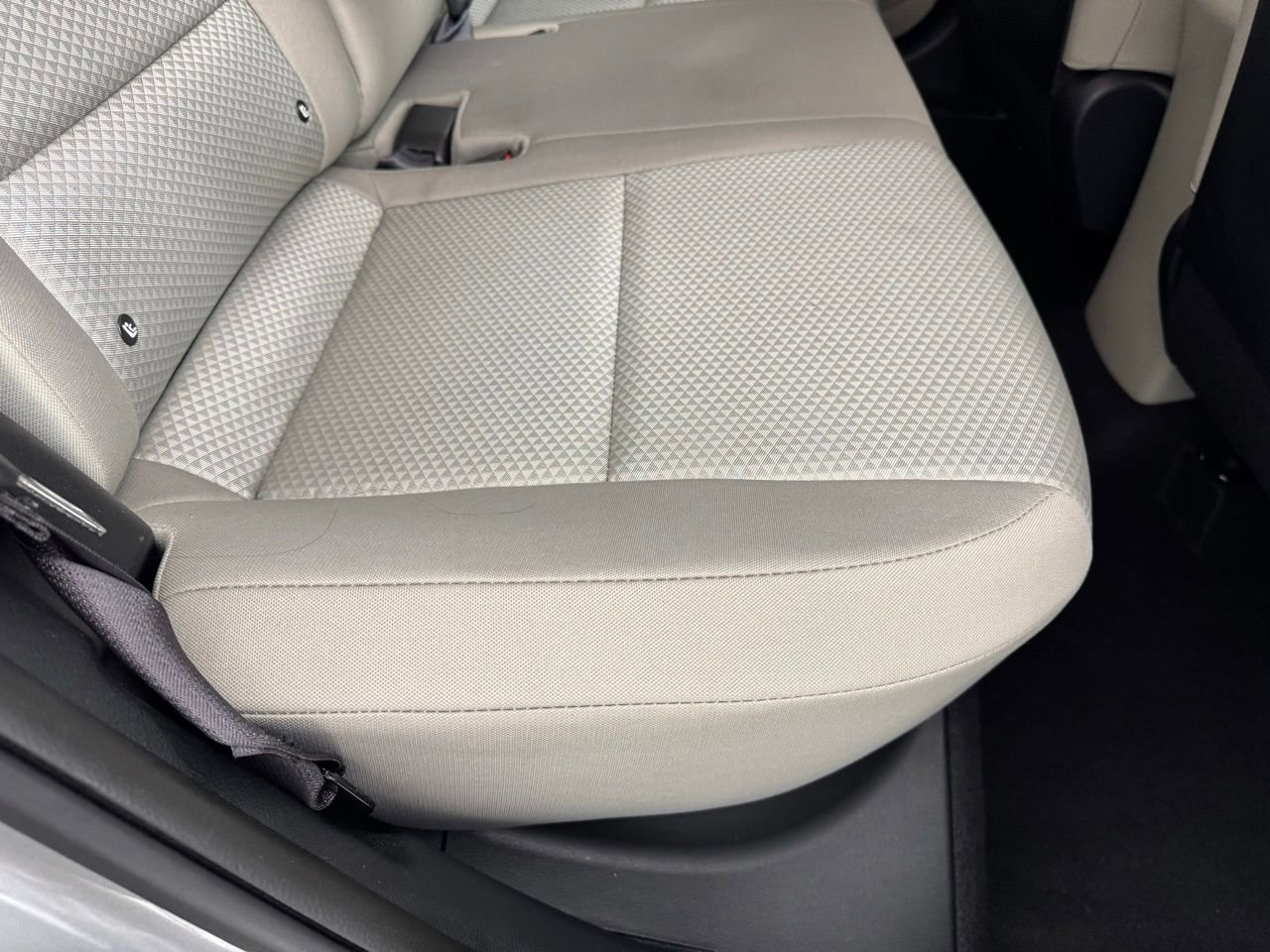 Used 2025 Kia Soul LX w/ LX Technology Package FWD image 28