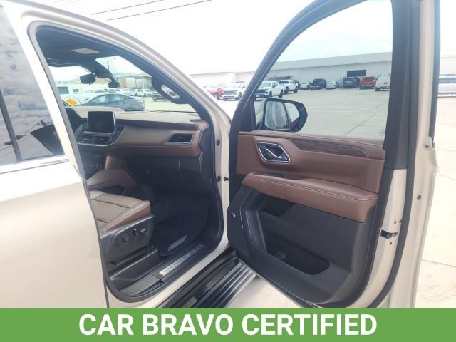 Certified 2021 Chevrolet Tahoe High Country w/ Premium Package AWD/4WD image 32