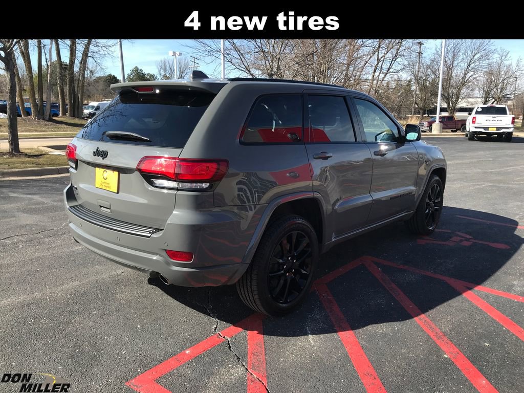 Used 2021 Jeep Grand Cherokee Laredo X image 5