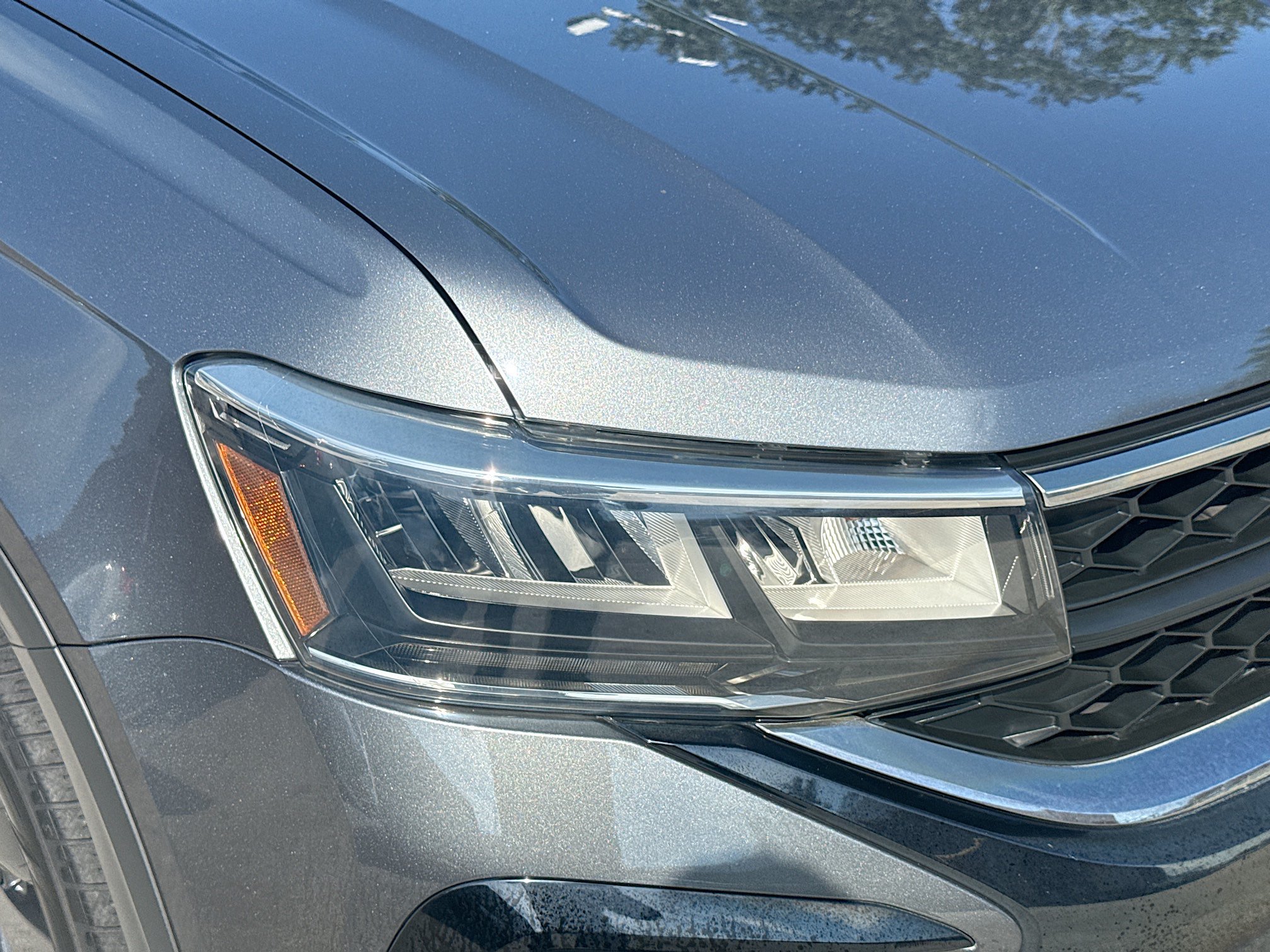 Certified 2023 Volkswagen Taos S FWD image 33