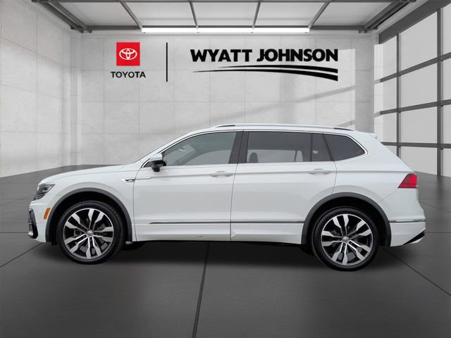 Used 2020 Volkswagen Tiguan SEL Premium R-Line image 2