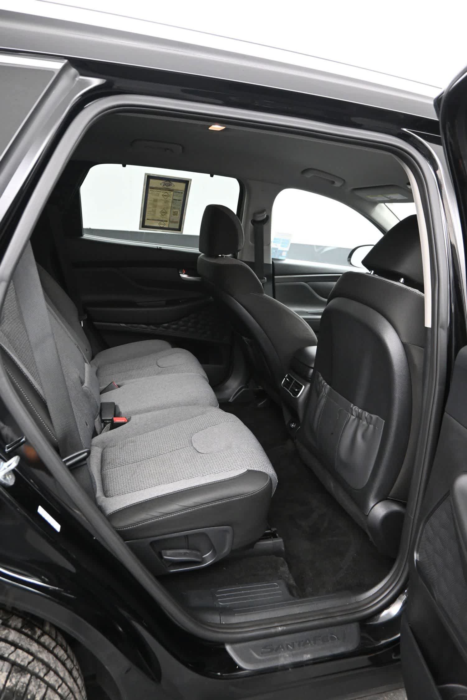 Used 2022 Hyundai Santa Fe Blue AWD/4WD image 12