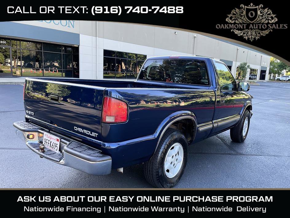 Used 2000 Chevrolet S10 Pickup LS w/ Preferred Equipment Group AWD/4WD image 7