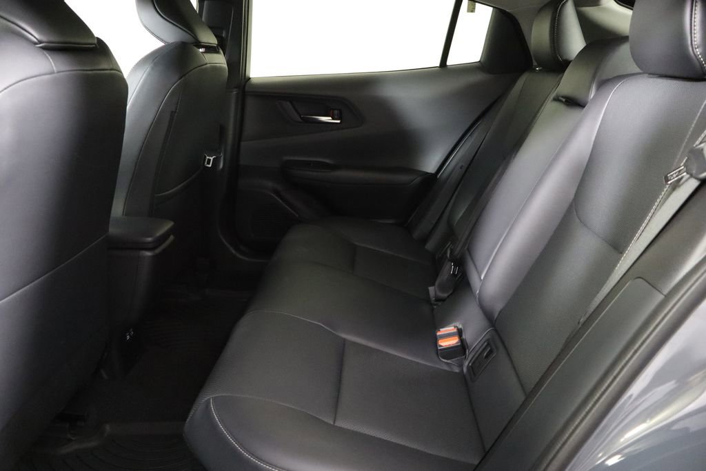 Used 2025 Toyota Prius XLE image 17
