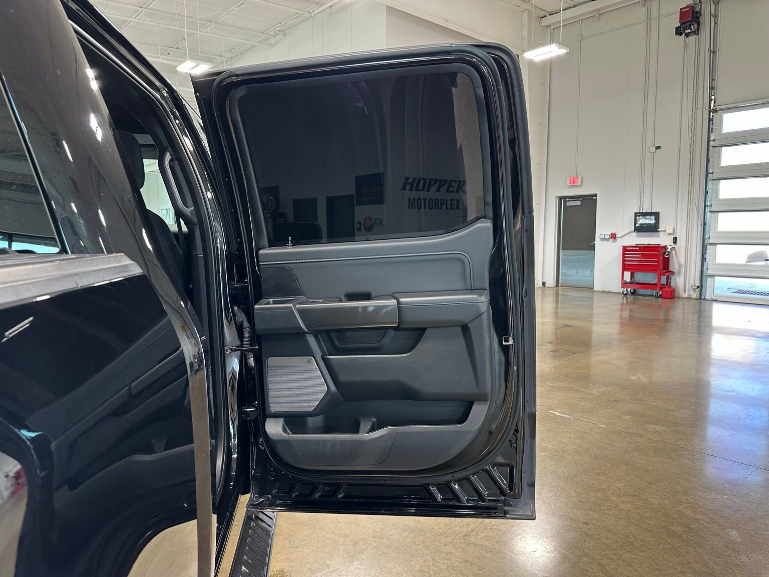 Used 2022 Ford F150 XLT w/ Equipment Group 302A High image 35