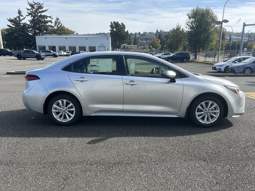 New 2026 Toyota Corolla XLE image 4