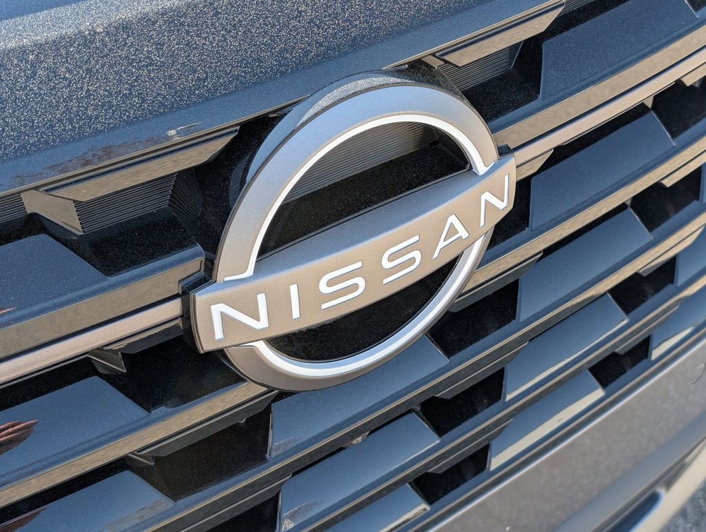 New 2026 Nissan Pathfinder SL image 5