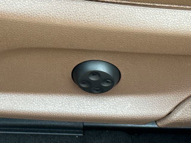 Used 2018 Mercedes-Benz E 300 4MATIC image 22