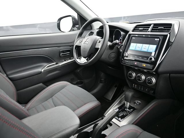New 2026 Mitsubishi Outlander Sport SE AWD/4WD image 13