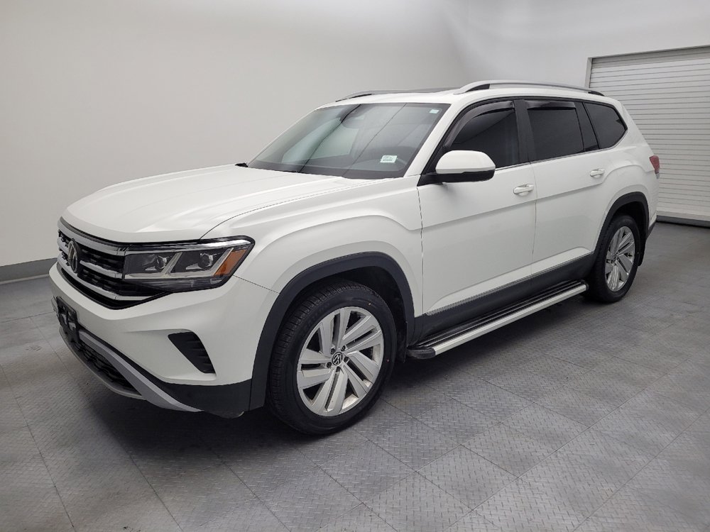 Used 2021 Volkswagen Atlas SEL w/ Atlas Adventure Package AWD/4WD image 2