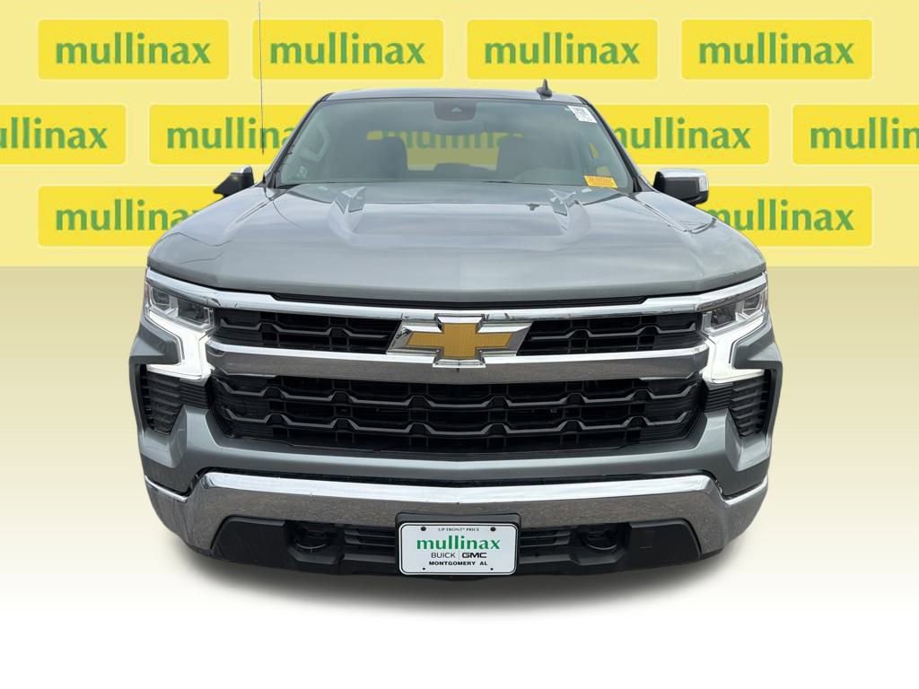 Used 2023 Chevrolet Silverado 1500 LT image 2