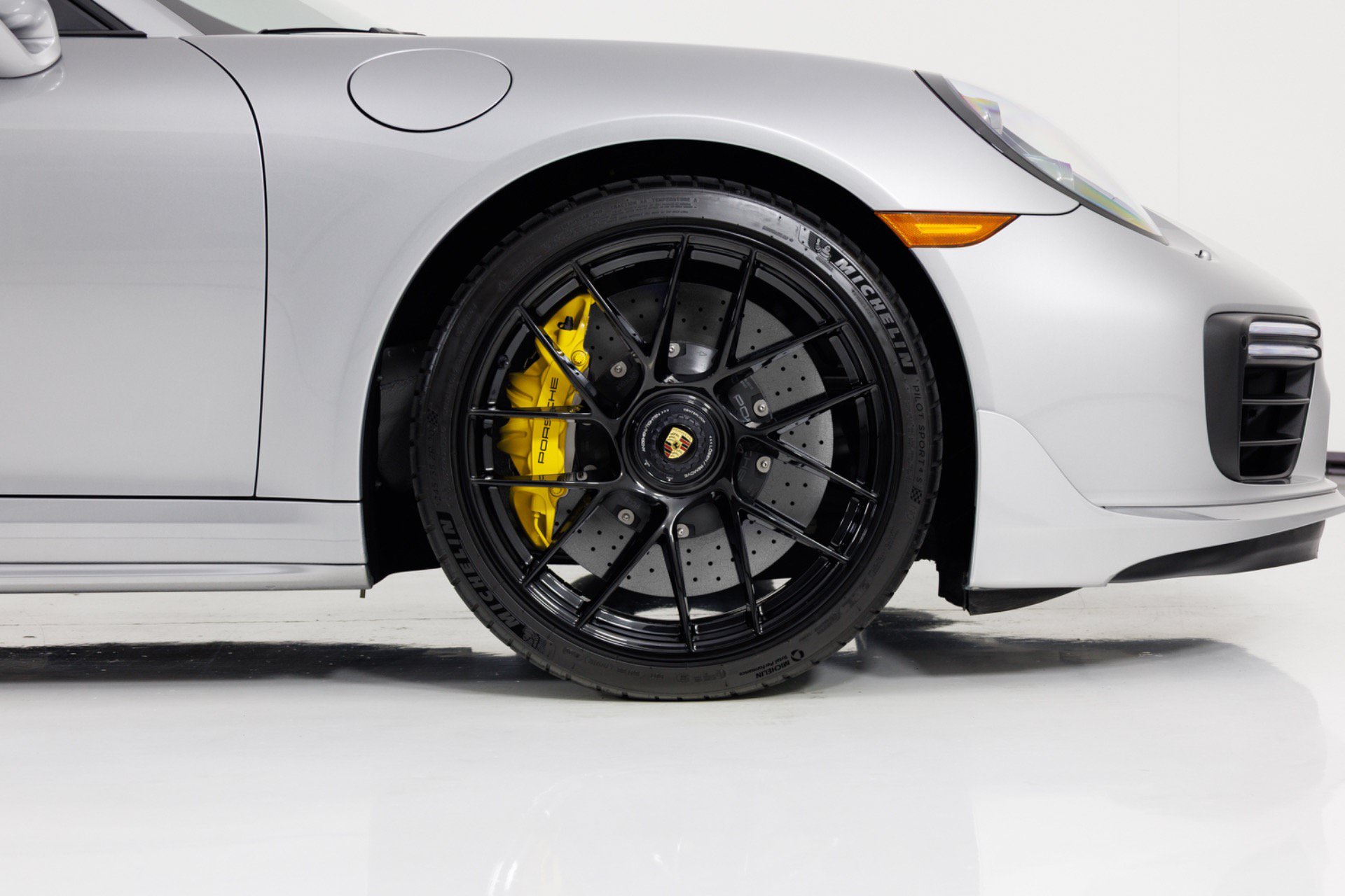 Used 2017 Porsche 911 Turbo S AWD/4WD image 13