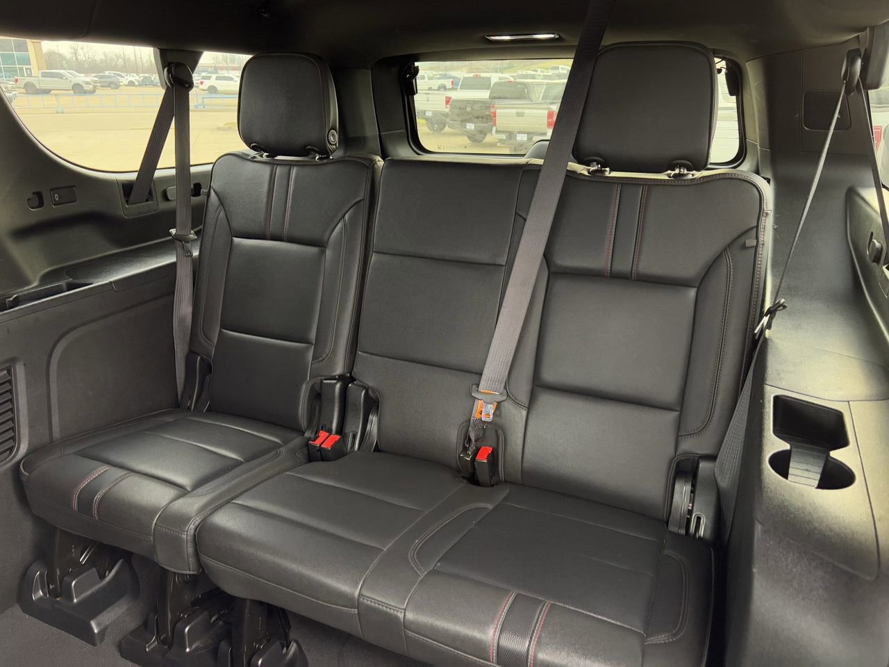 Used 2024 Chevrolet Suburban RST image 30