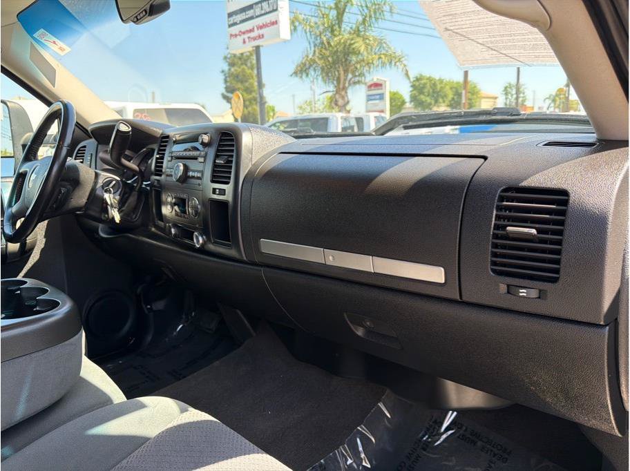 Used 2008 Chevrolet Silverado 2500 LT w/ 1LT Convenience Package RWD image 13
