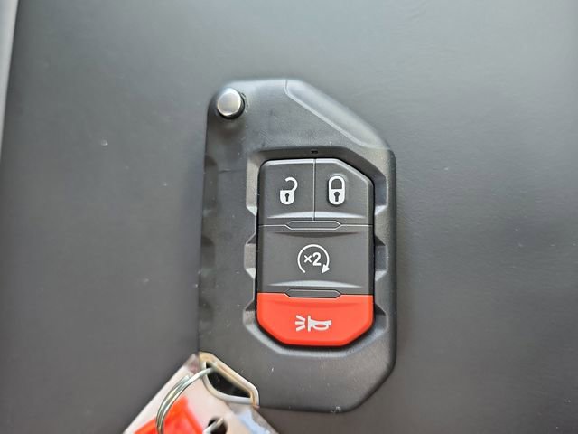 New 2026 Jeep Wrangler Unlimited Rubicon w/ Safety Group image 34